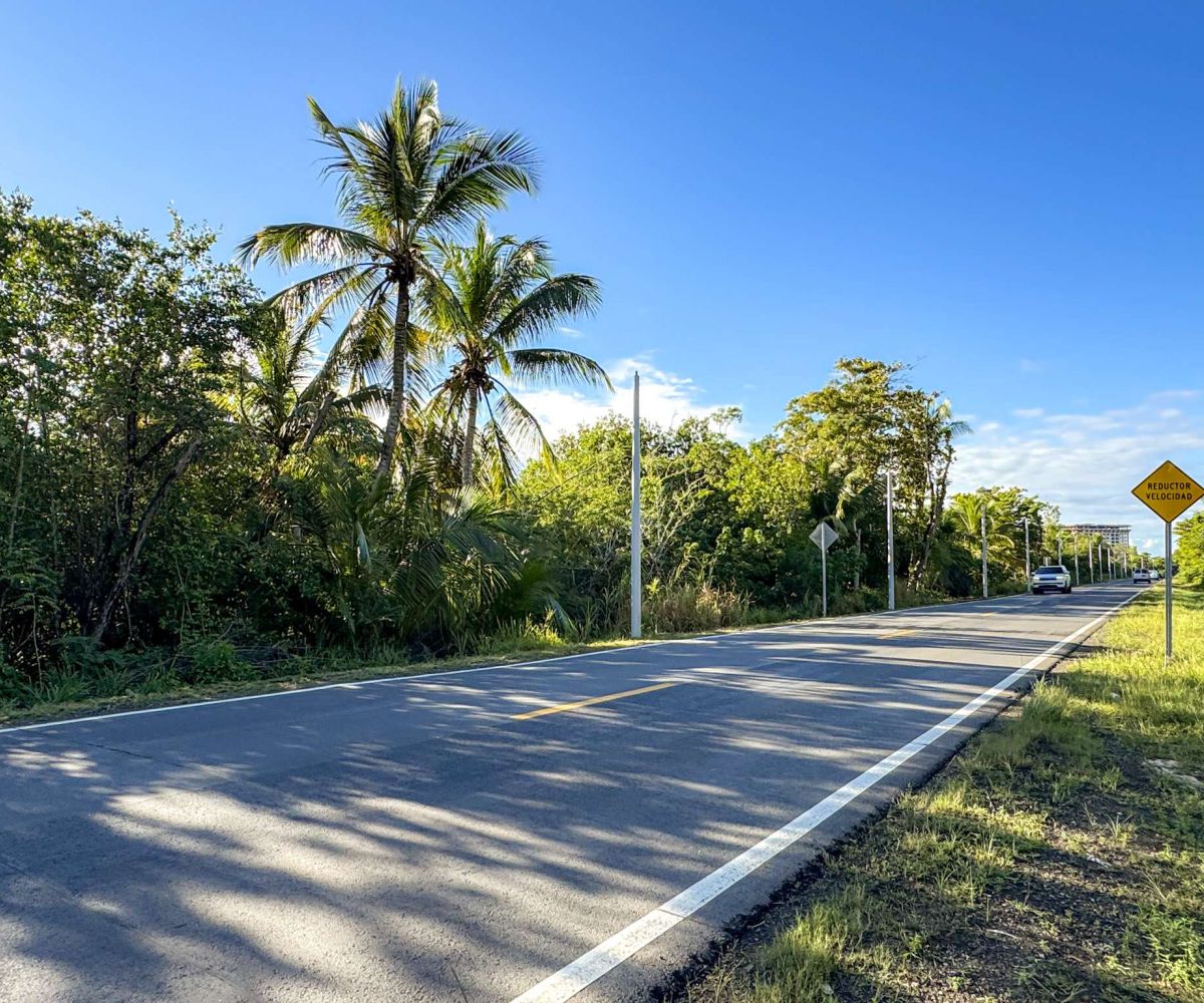 SJU Cargo Road